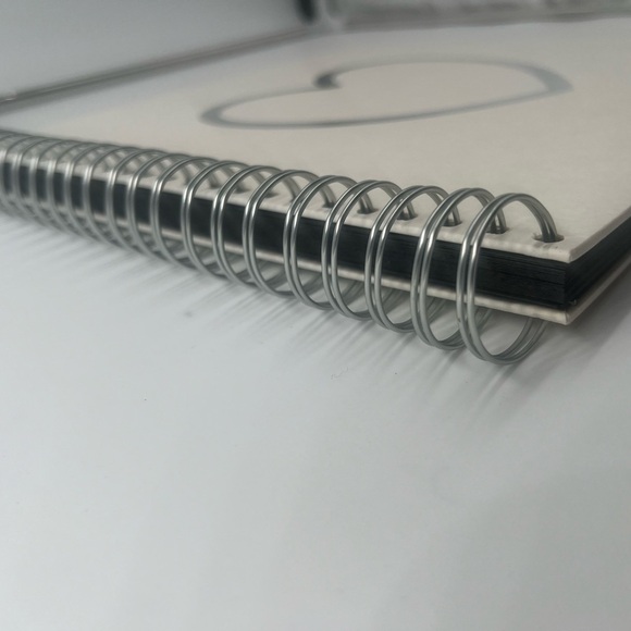 ORDNING & REDA LOVE
Love scrapbook, white insert, 33 x 32 cm - Picture 3 of 9